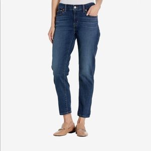Levi's® Boyfriend Cut Denim Jean Medium Wash Women 28